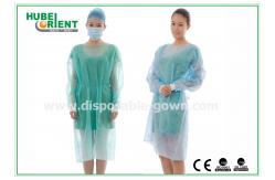 China 18-40g/M2 Medical Non-Woven Disposable Isolation Gowns With Knitted Cuff supplier