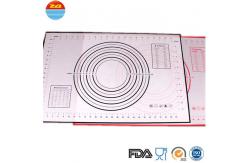 China No Space Occupation Silicone Baking Sheet , Easy To Dry Non Stick Baking Mat supplier