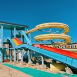 Custom Design Water Play Industrial Water Slides Fiber Glass Swimming Pools Water Games Park for sale