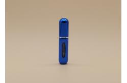 China Blue Reusable Perfume Spray Bottle Aluminum Sheathed Oxidized Surface Handling supplier