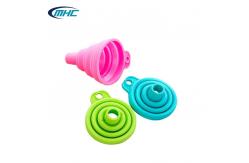 China Mini Collapsible Silicone Kitchen Funnels Oil Liquid Reusable Customized Food Grade supplier