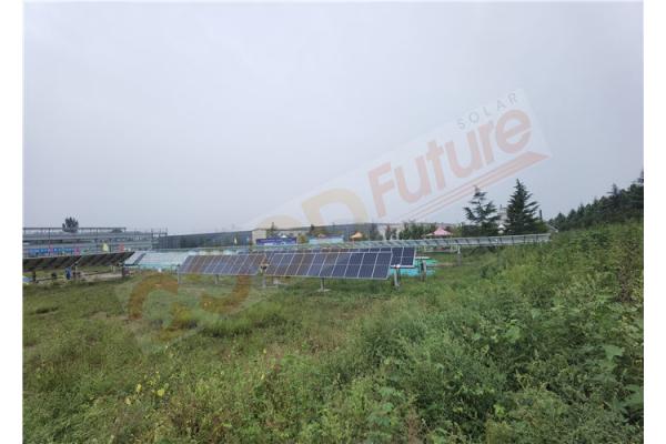 1000V Single Axis Solar Tracker 37m/S Wind Load Backtracking