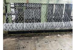 China OHSAS 18001  Gabion Wire Mesh 2 Meter High supplier