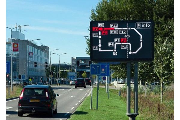 Structural Cantilever Dynamic Message Sign , Changeable Message Boards