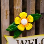 Garden Metal Wall Hanging Ornaments Handmade Bee Pattern Welcome Slogan