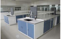 China Cleanroom Modular Lab Benches 12.7mm Alkali Resist Countertops Cold Rolled Steel Frames supplier