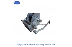 China Three Speed Dacromet Power 2200lbs Marine Hand Winch supplier