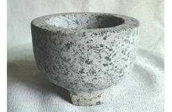 China Custom Shape Granite Stone Bowl Outside Honed Finish Non Toxic With 3 Legs supplier