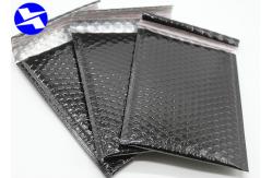 China Strong Adhesive Poly Metalized Foil Bubble Mailer Envelope supplier