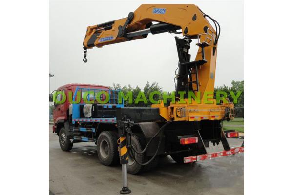 30t Knuckle And Telescopic Boom Lorry Mounted Crane