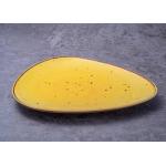 10.5 Inch High Temperature Resistance Triangle Ceramic Dinner Plate for sale