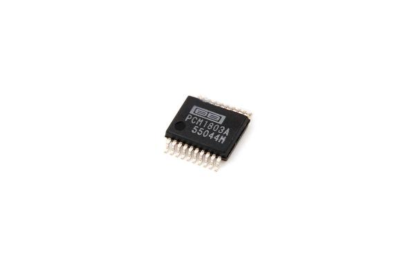 PIC32MK1024GPE064T-I/PT