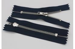 China Personalized Pulls Heavy Duty Parka Zippers , Reversible 7 Inch Separating Zipper supplier