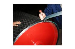 China Small Diamond Groove Rubber Conveyor Pulley Lagging With Bonding Layer supplier