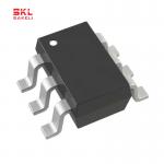 AD5611BKSZ-REEL7 Electronic Components IC Chips 10Bit Digital Converter DAC 5.5V for sale