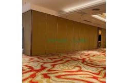 China Exhibition Hall Modern fold Operable Partition 30kg/M2 And Easy Installation supplier