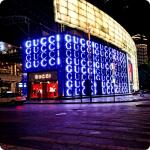 LED grid screen with high gray and high brush, outdoor lighting  IP68 cross-border small spacing grid screen for sale