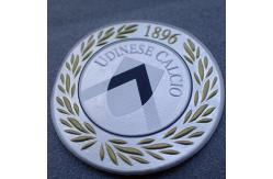 China Eco Friendly embossed Rubber Custom Clothing Patches supplier