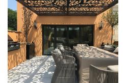 China Exterior Custom Modern Aluminum Pergola Lightweight With Adjustable Louvers supplier