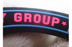 China Shoes Or Bags Rubber Logo Patches , 3D Embossed Badge Silicone Patches supplier