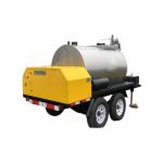 1.5CBM 2.5CBM Trailer Asphalt Distributor Bitumen Melt Spraying With Auto Cylinder Control Spray Bar for sale