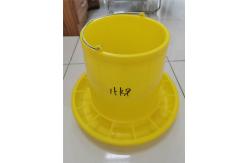 China Broiler Duck Quail Bucket Poultry Feeder Drinker supplier