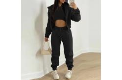 China Cropped Pullover Ladies Sweat Suits Jogging Suits For Women Solid Pattern supplier