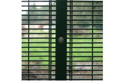 China Welded Wire Mesh Anti Climb 358 High Security Fence For Prison supplier