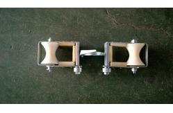 China Crandle Block Fiber Cable Pulling Equipment For Exchanging Overhead Line supplier