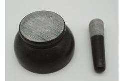 China Black Stone Mortar And Pestle , Garlic Grinder Stone Environment Friendly supplier
