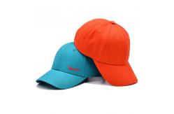 China Custom Embroidered Baseball Caps With Curved Flat Closure Metal Plastic Snap supplier
