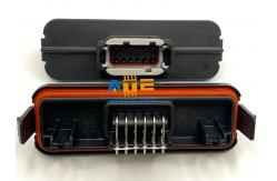 China DTM13-12PA-R008 TE Connectivity Deutsch Connectors Right Angle 12 Position supplier