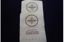 China Eco Friendly Customize Woven Clothing Labels Cold Cut / Heat Cut supplier