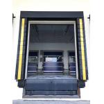 Loading Equipment Sponge Dock Shelter With Warning Line Galvanized Steel Frame for sale