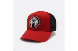 China Classic 5 Panel Trucker Cap With Curved Brim Mesh Plastic Buckle Cap supplier