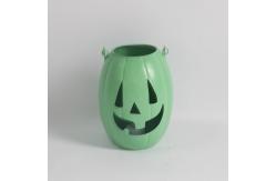 China Metal Halloween Ornaments With Jack-O -Lantern Design supplier