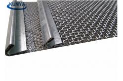China 65Mn 15m Vibrating Screen Carbon Crimped Wire Mesh Brass supplier