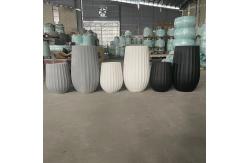 China Fading Resistant Fiber Clay Planters For Balconies Easily Cleaned supplier