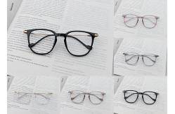 China Adjustable Temple TR+Beta Titanium Rectangle Frame Glasses ZTO 1022 supplier