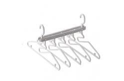 China Houseware Space Saving Plastic Folding Hanger Drying Racks For Clothes supplier