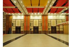 China Dancing Room Movable Walls  Room Folding Sound Proof Partitions 85mm Panel supplier