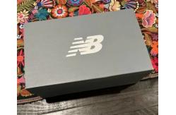 China NB Shoe Packaging Box with Colour Print Handling supplier