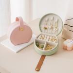 Portable Small Jewelry Box Organizer Fashion Travel Jewelry Organizer For Necklaces for sale