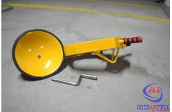 China A3 Steel Yellow / Red Reliable Car Wheel Clamp , Portable Vehicle Wheel Lock supplier