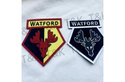 China Silk Screen Printed Label Heat Transfer Patches Silicone For Garment supplier