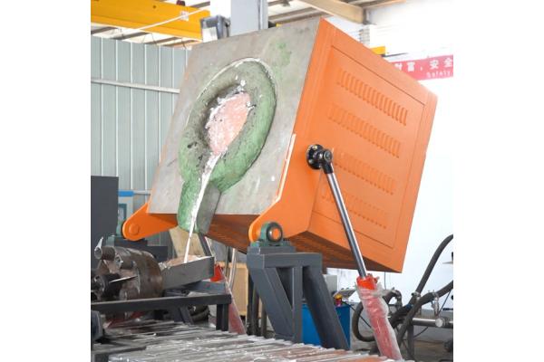 500 Kgs Electric Melting Furnace 850 Degree Celsius Metal Melting Induction Furnace