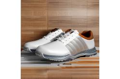China Breathable Custom Design Golf Shoes Spring And Autumn Couple Teenager supplier