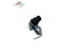 China Camshaft Position Sensor 1807339C94 for DT466E I530E Excavator supplier