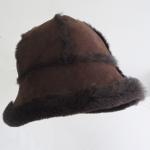 Unisex Sheepskin Beanie Hat Breathable Waterproof Plush Style Plain Pattern for sale