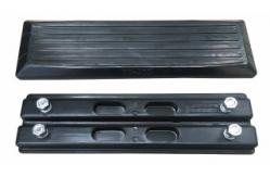 China Splash Guard Engineering Vehicles Rubber Tracks For Carrier Dumpers supplier